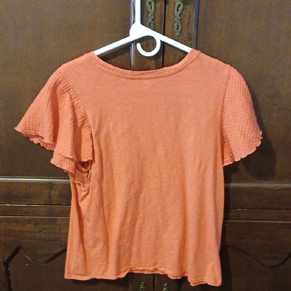 Red Ruffle Sleeve Top - Picture 4 of 7